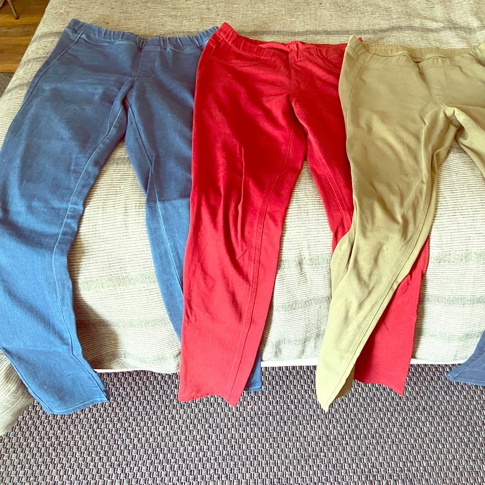 Uniqlo jeggings lot